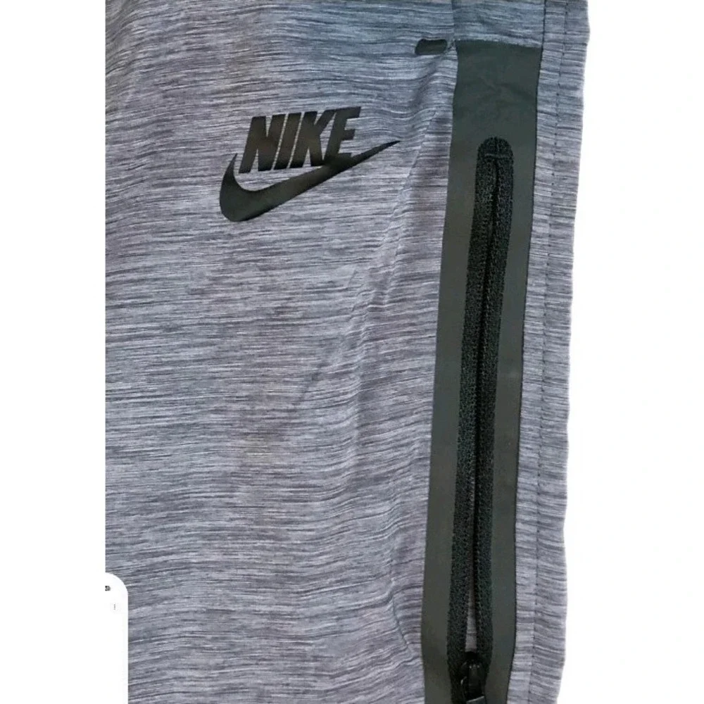 Nike Tech Fleece Joggers Mens Medium Grey Black Tapered Slim Fit Pants